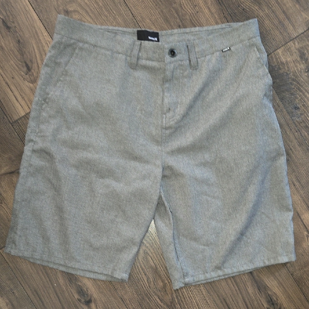 Hurley Men's Gray Flat Front Shorts